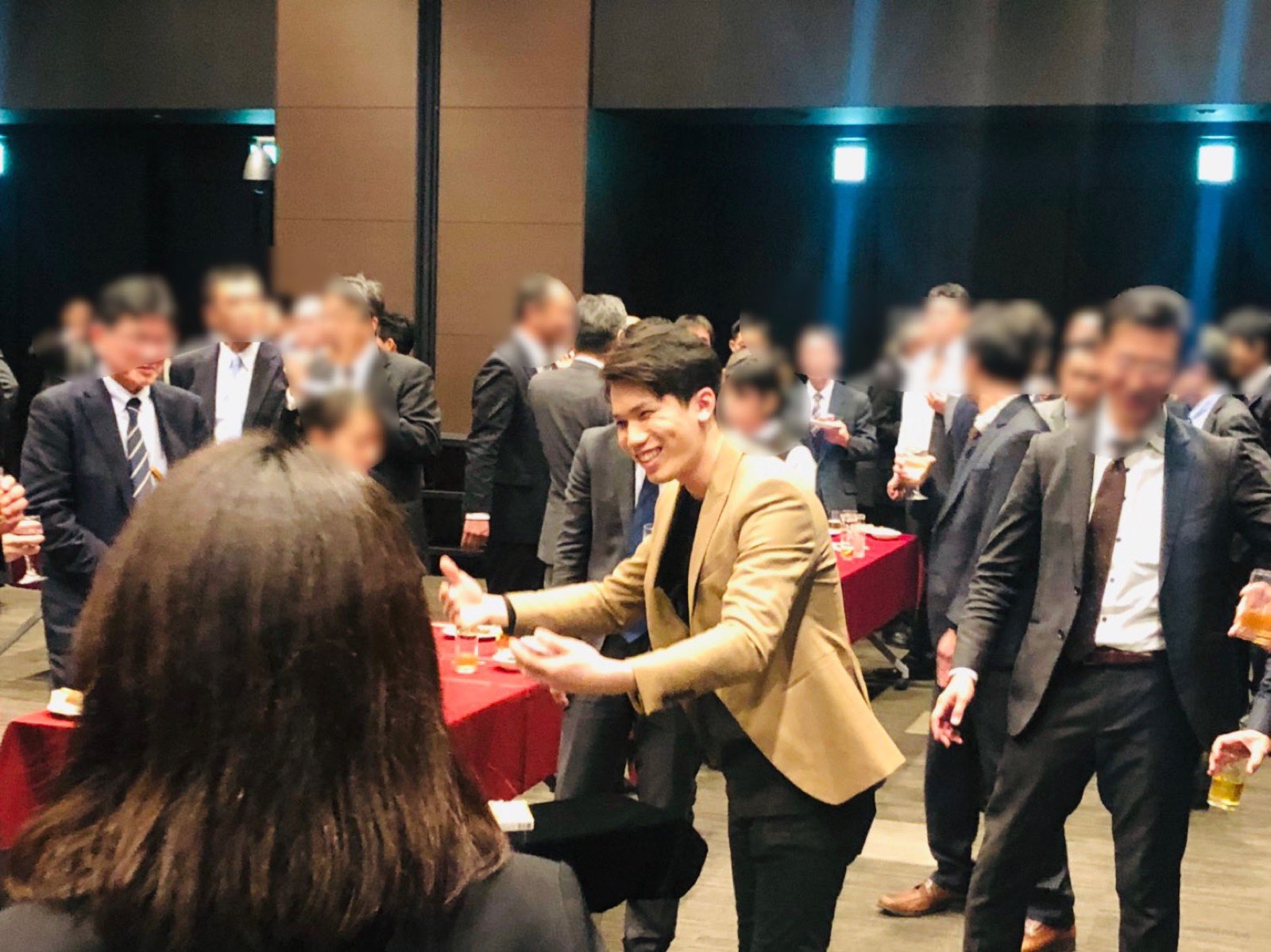 企業イベント・パーティーでのマジック